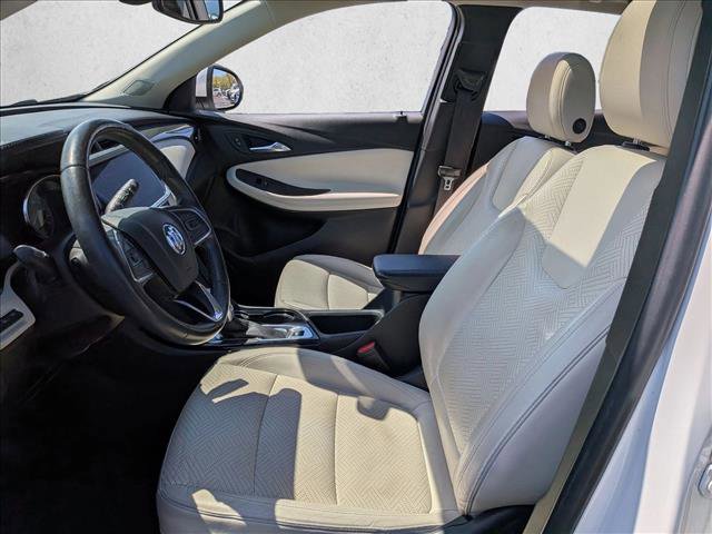 Used 2020 Buick Encore GX Essence w/ Experience Buick Package FWD image 14
