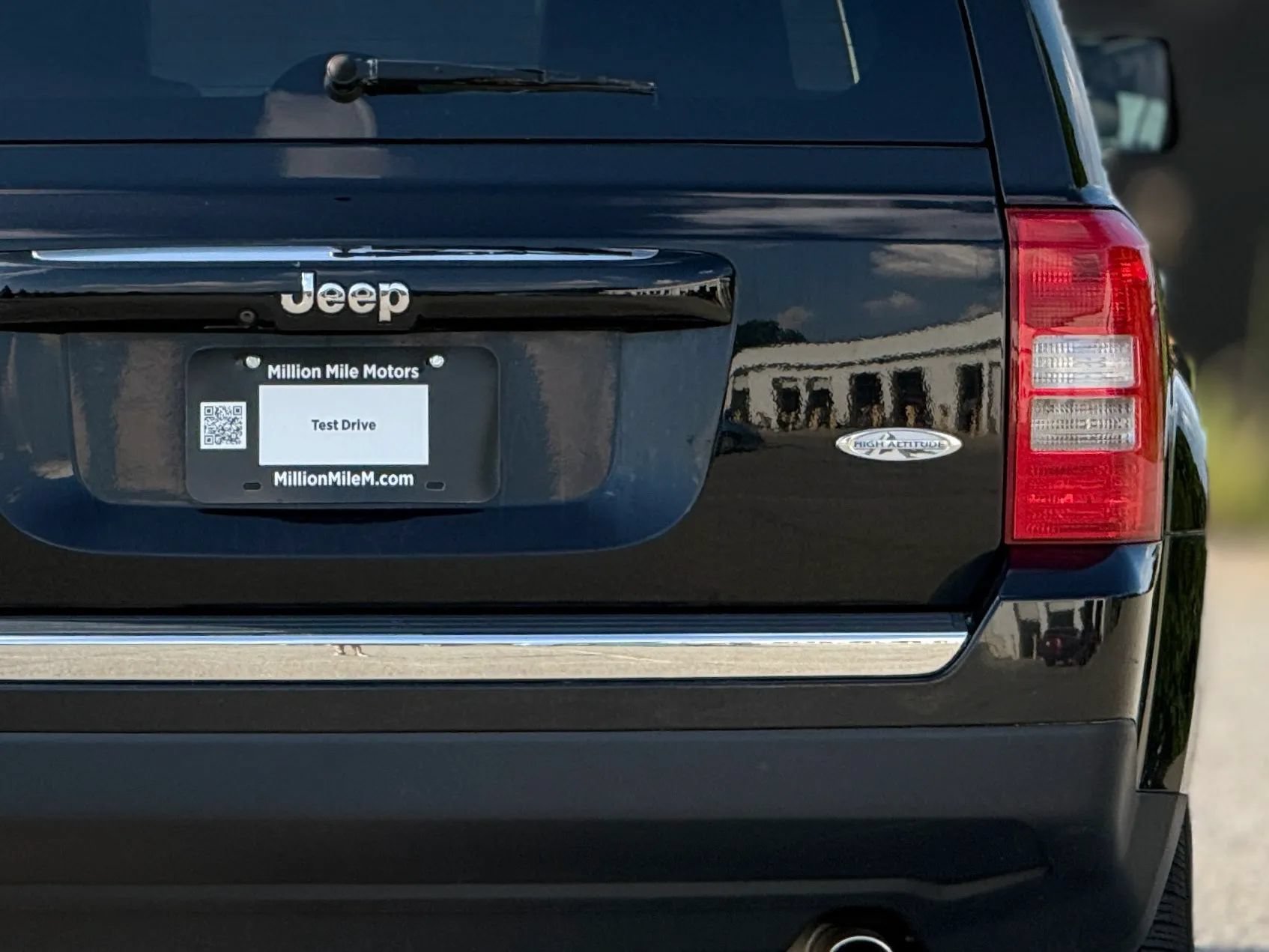 Used 2016 Jeep Patriot High Altitude AWD/4WD image 14
