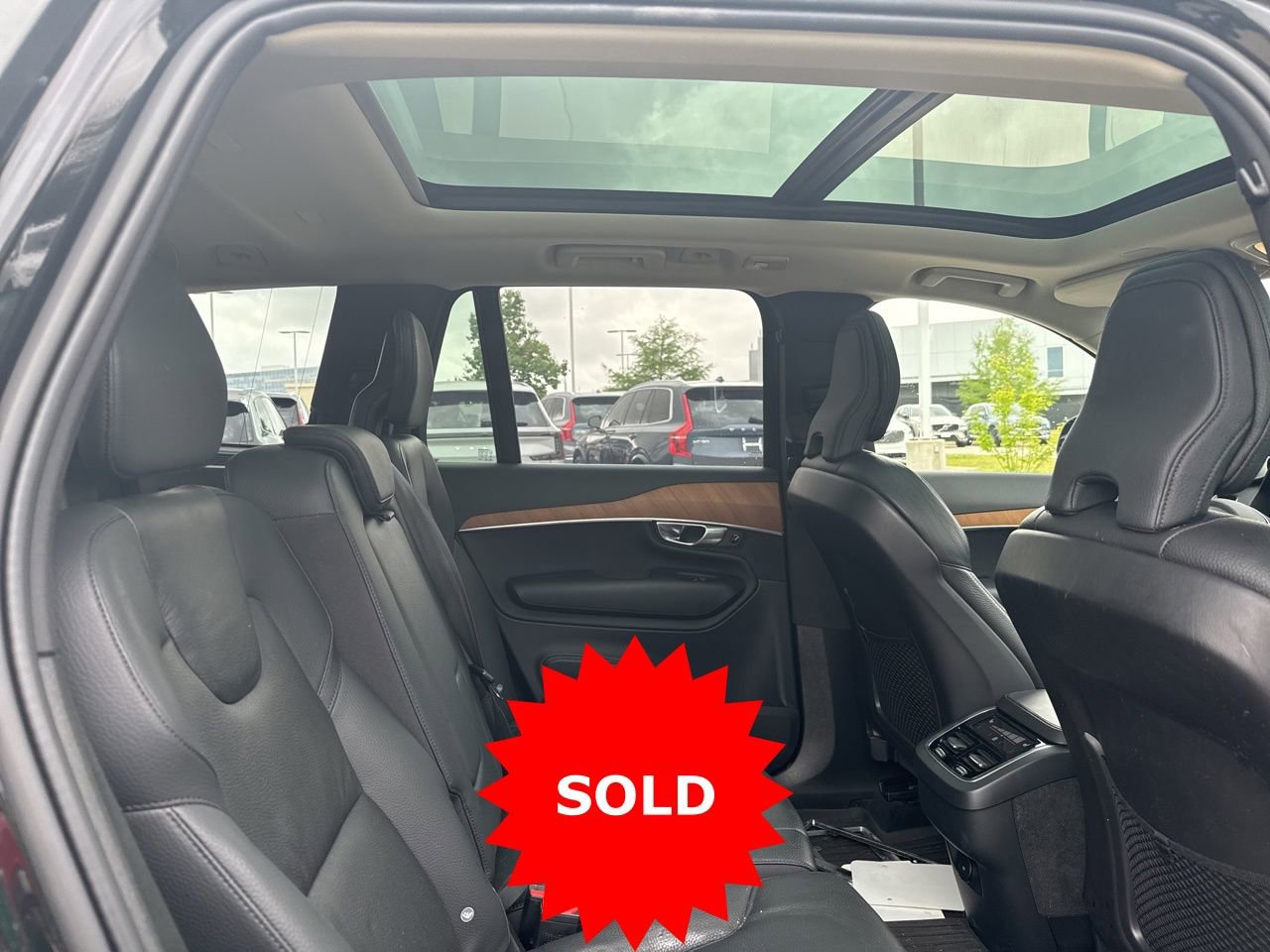 Certified 2023 Volvo XC90 B6 Plus w/ Protection Package Premier image 14