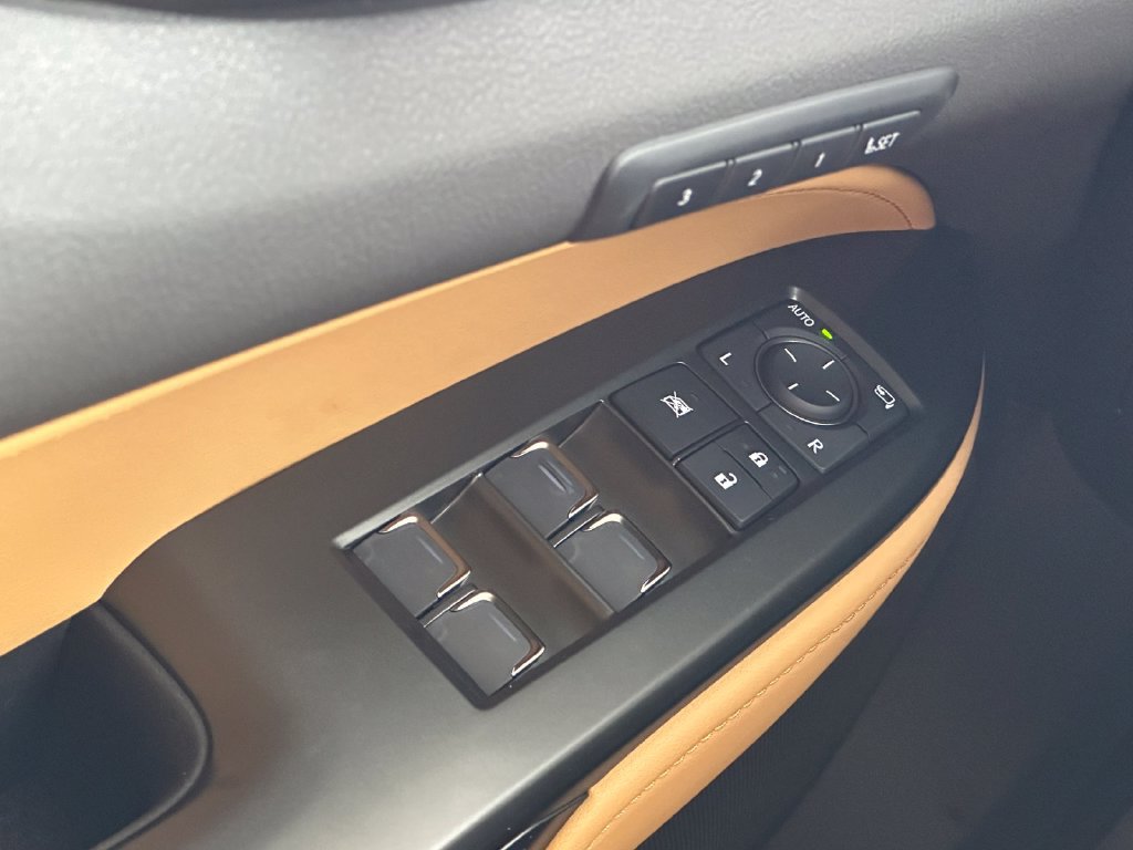 New 2026 Lexus NX 350 AWD w/ Accessory Package (2T) image 33