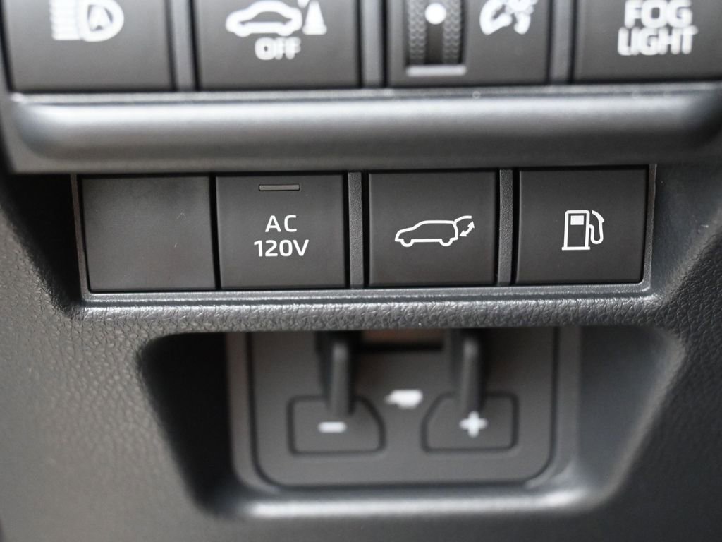 Certified 2025 Toyota Land Cruiser w/ Premium Package image 18