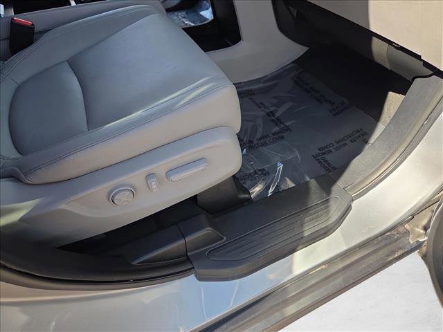 Used 2024 Honda Odyssey EX-L image 21