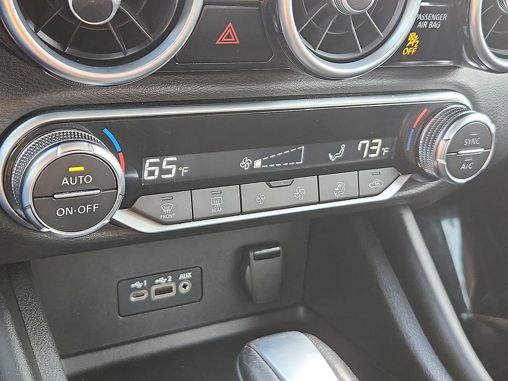 Certified 2022 Nissan Sentra SR w/ Midnight Edition image 16