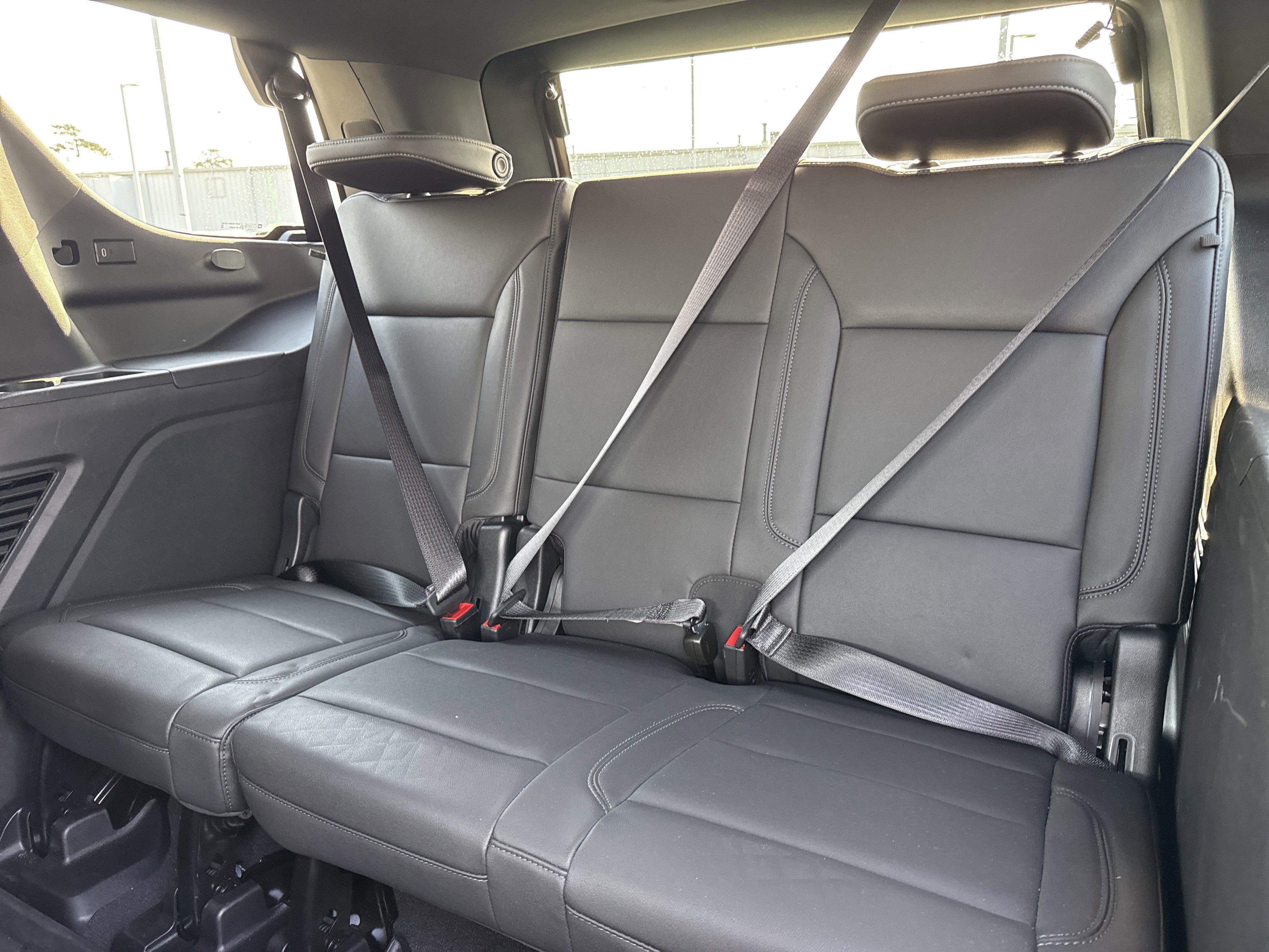 Used 2024 Chevrolet Tahoe Z71 w/ Z71 Off-Road Package image 32