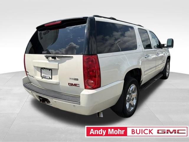 Used 2012 GMC Yukon XL SLT w/ SLT-2 Equipment Package AWD/4WD image 11