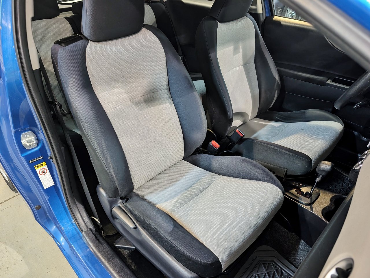 Used 2014 Toyota Yaris LE FWD image 22