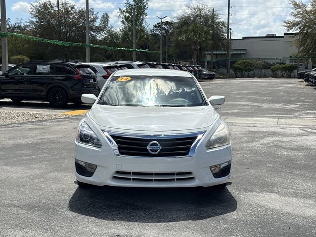 Used 2013 Nissan Altima 2.5 SV image 4