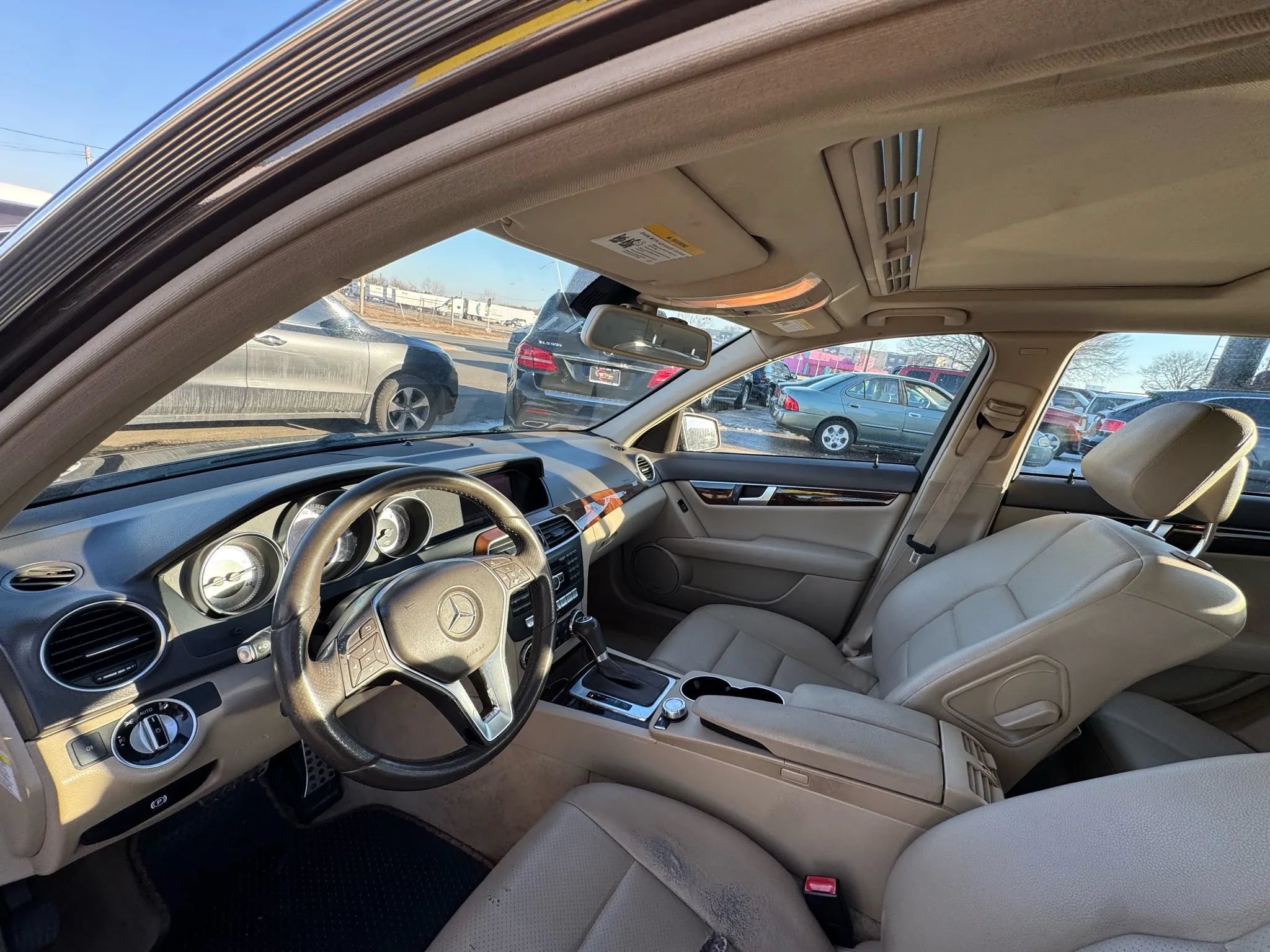Used 2014 Mercedes-Benz C 300 4MATIC Sedan image 9