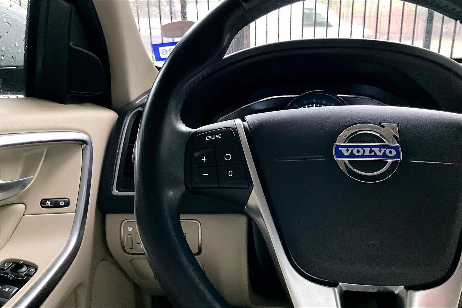 Used 2015 Volvo XC60 T5 Premier Plus FWD image 23
