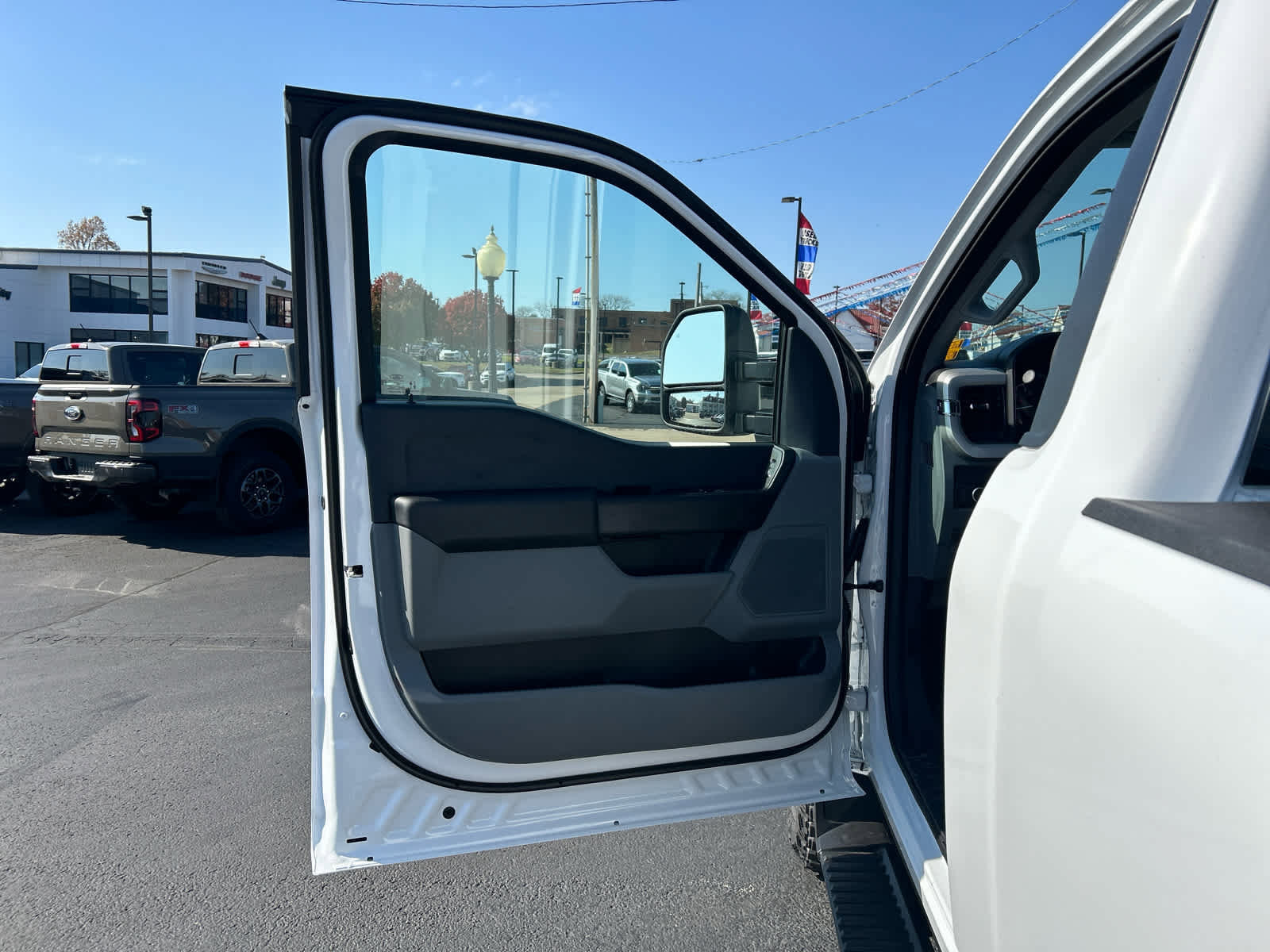 New 2026 Ford F250 XL w/ XL Off-Road Package image 11