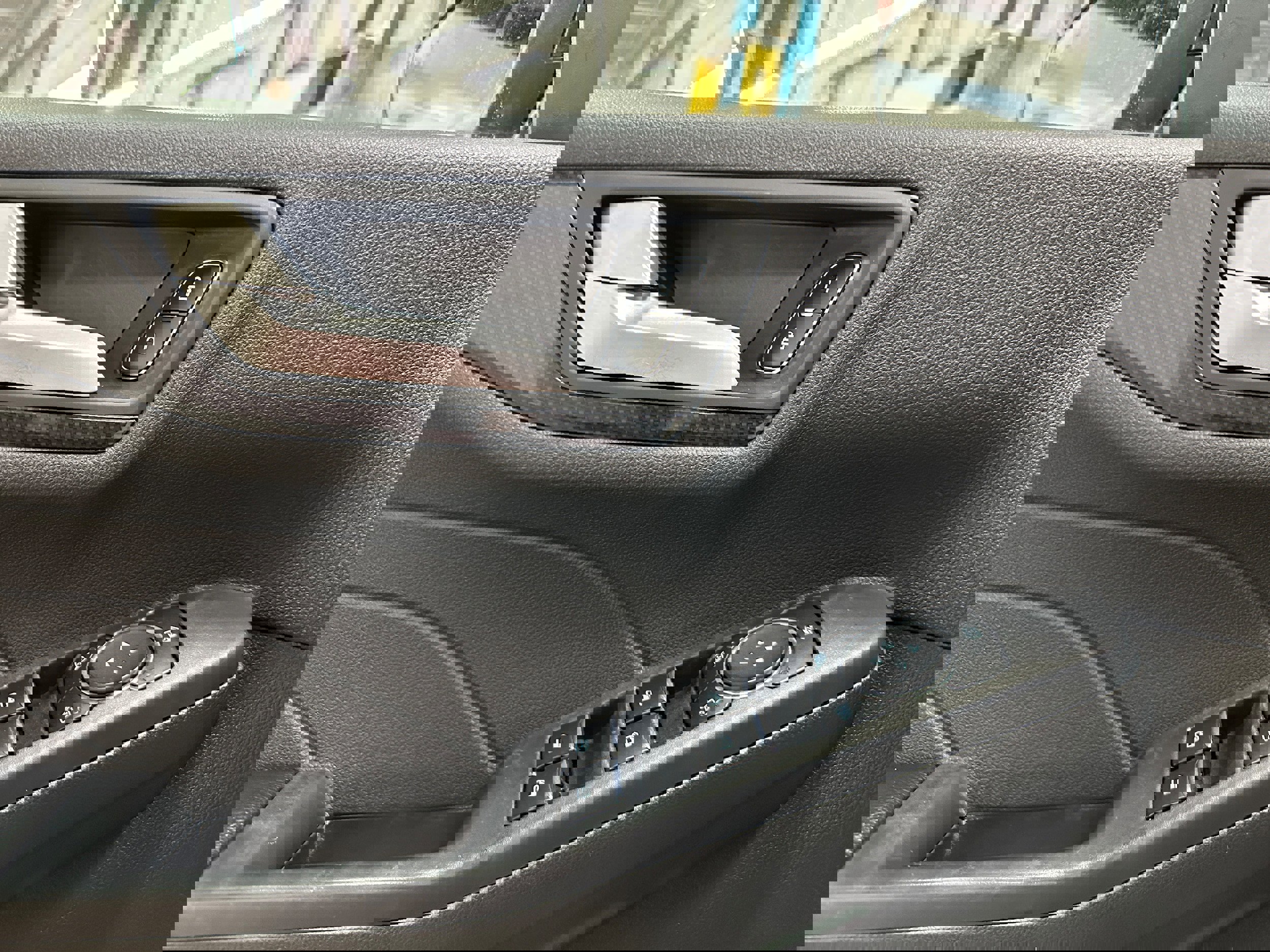 Certified 2024 Ford Escape ST-Line image 11