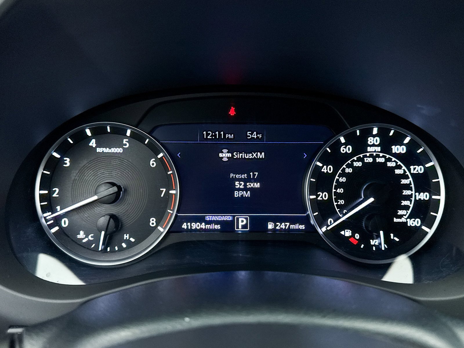 Used 2021 INFINITI QX50 Luxe w/ Appearance Package image 24