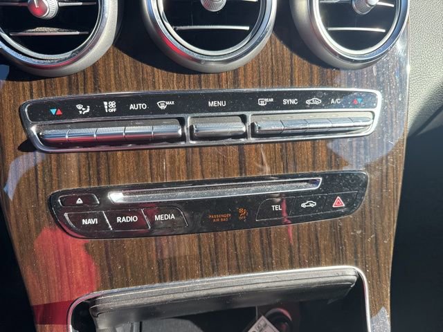 Used 2018 Mercedes-Benz GLC 300 4MATIC image 25