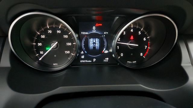 Used 2018 Land Rover Range Rover Evoque SE Premium image 15