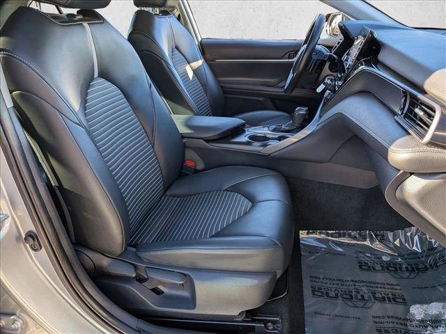 Used 2022 Toyota Camry SE image 23