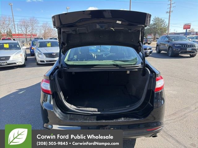 Used 2016 Ford Fusion SE image 29