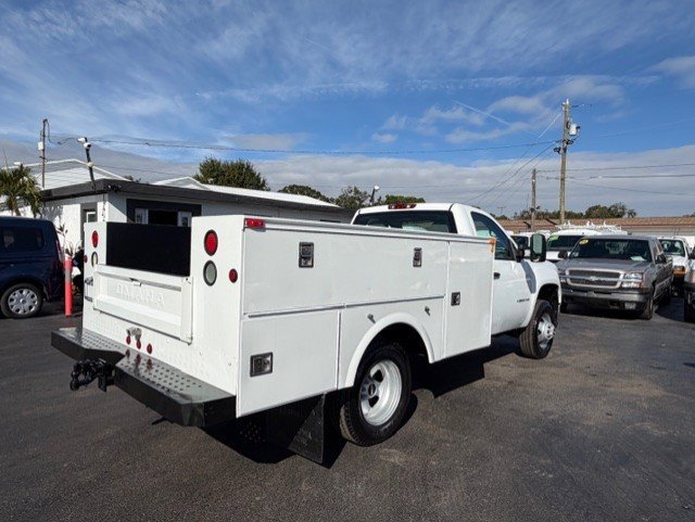 Used 2009 GMC Sierra 3500 W/T image 6