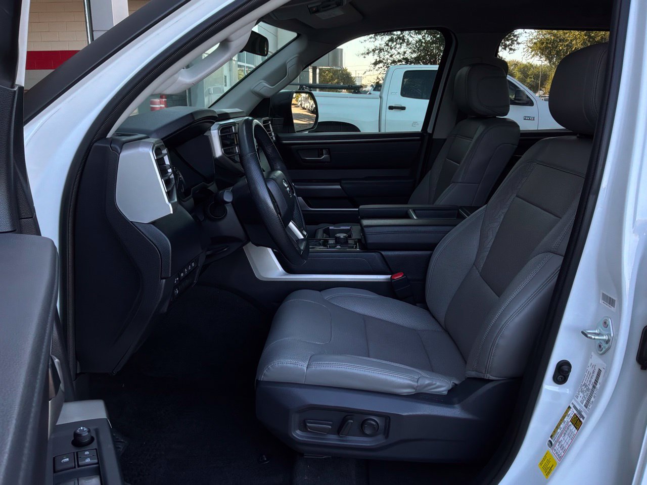 Used 2024 Toyota Tundra SR5 w/ SR5 Premium Package AWD/4WD image 15