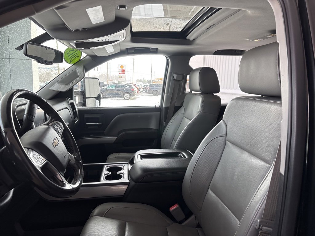 Used 2015 Chevrolet Silverado 2500 LTZ image 8