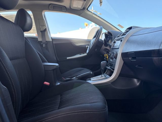 Used 2013 Toyota Corolla S w/ Premium Pkg FWD image 19