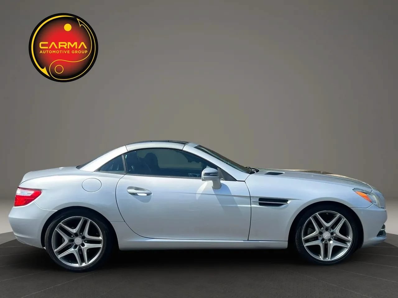Used 2013 Mercedes-Benz SLK 250 image 7