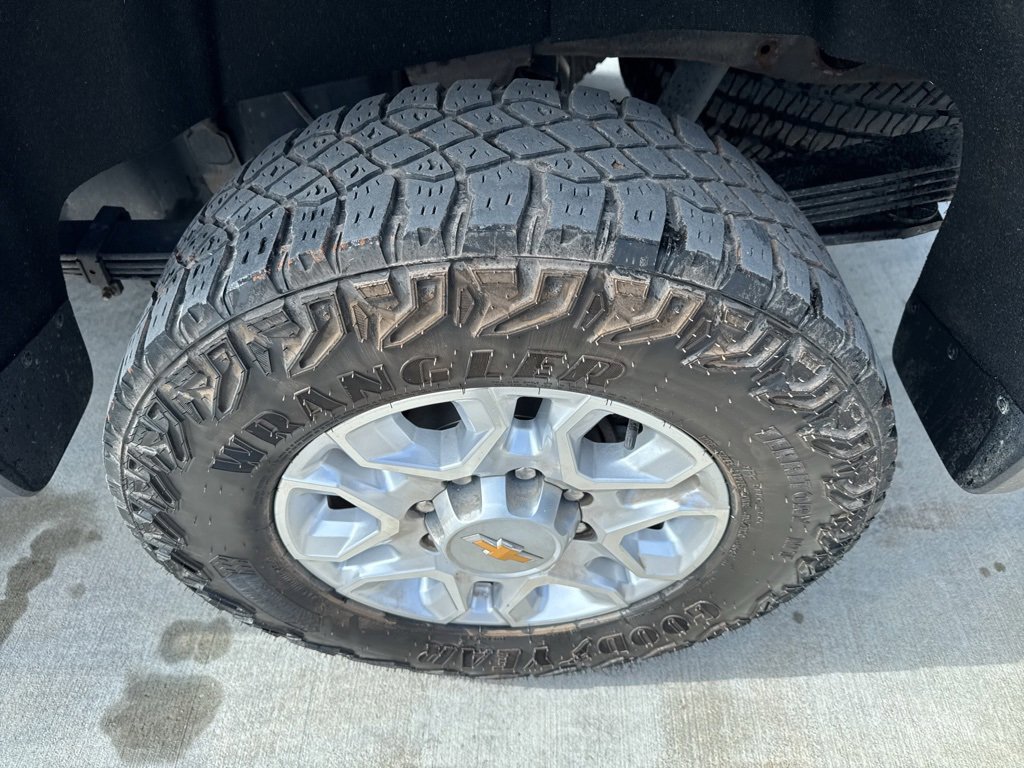 Used 2021 Chevrolet Silverado 2500 LTZ w/ LTZ Plus Package image 19