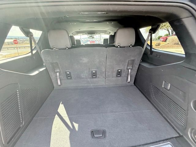 Certified 2025 Chevrolet Suburban Z71 image 15