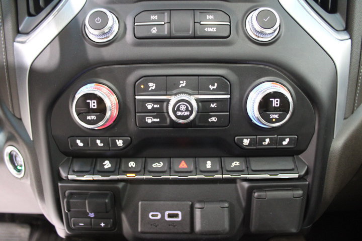 Used 2021 GMC Sierra 1500 SLT w/ SLT Premium Package AWD/4WD image 37