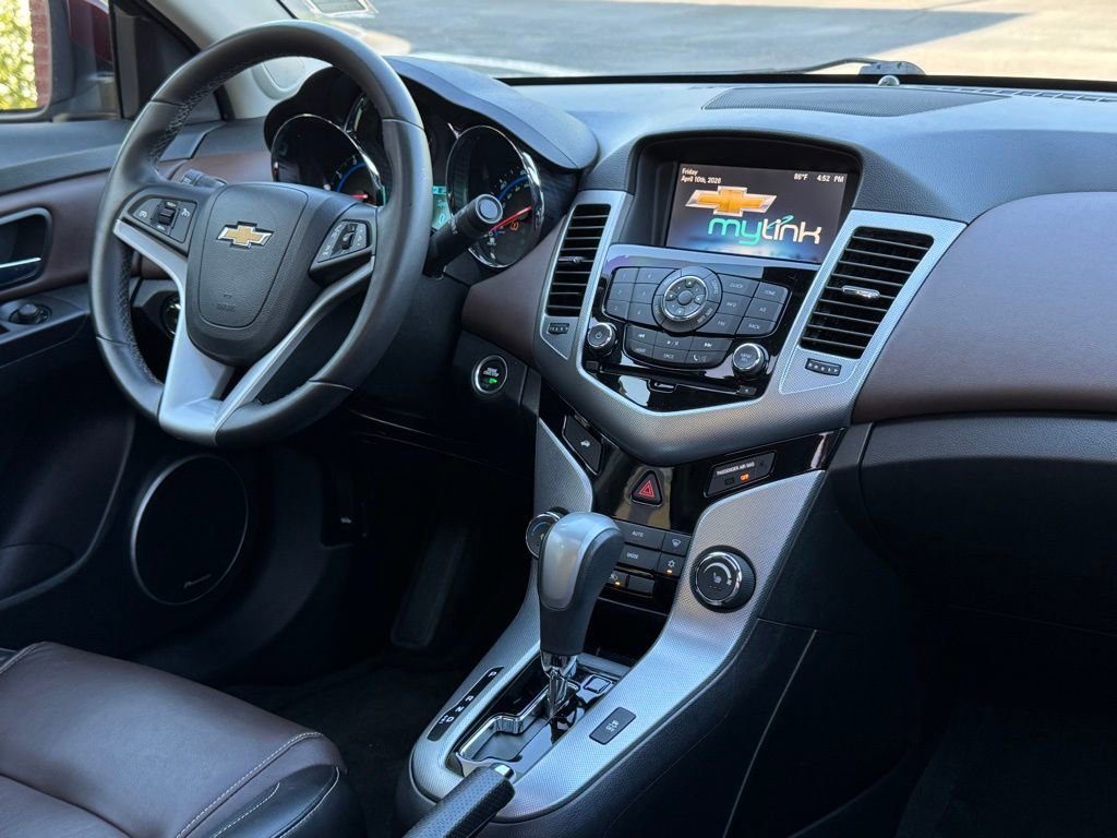 Used 2015 Chevrolet Cruze LTZ w/ Sun, Sound and Sport Package image 27