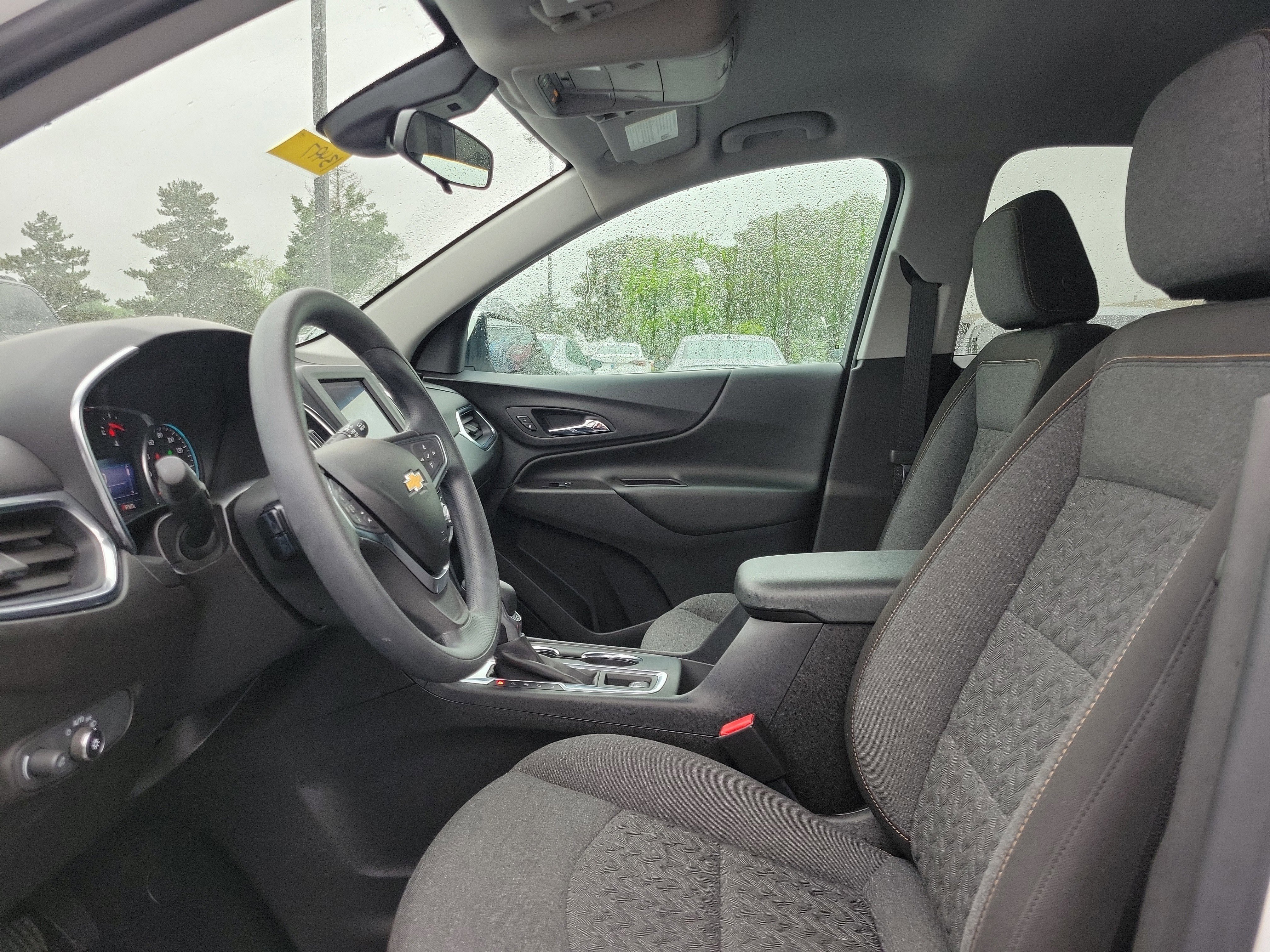 Used 2022 Chevrolet Equinox LT FWD image 15