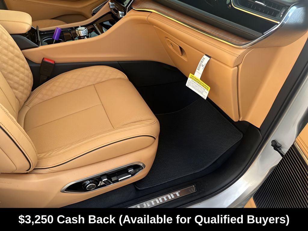 New 2025 Jeep Grand Cherokee Summit AWD/4WD image 17
