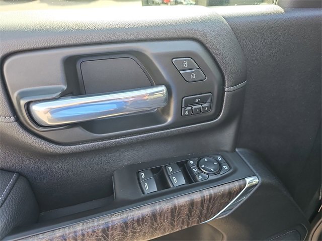Used 2021 GMC Sierra 2500 Denali w/ Denali Ultimate Package image 22