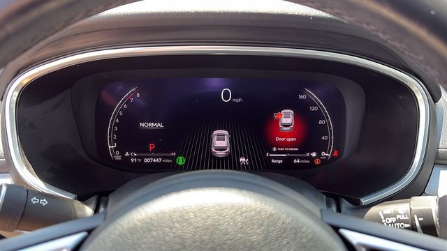 Used 2023 Acura MDX SH-AWD w/ Technology Package image 16