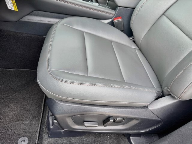 New 2026 Ford Explorer Active w/ Active Comfort Package RWD image 19