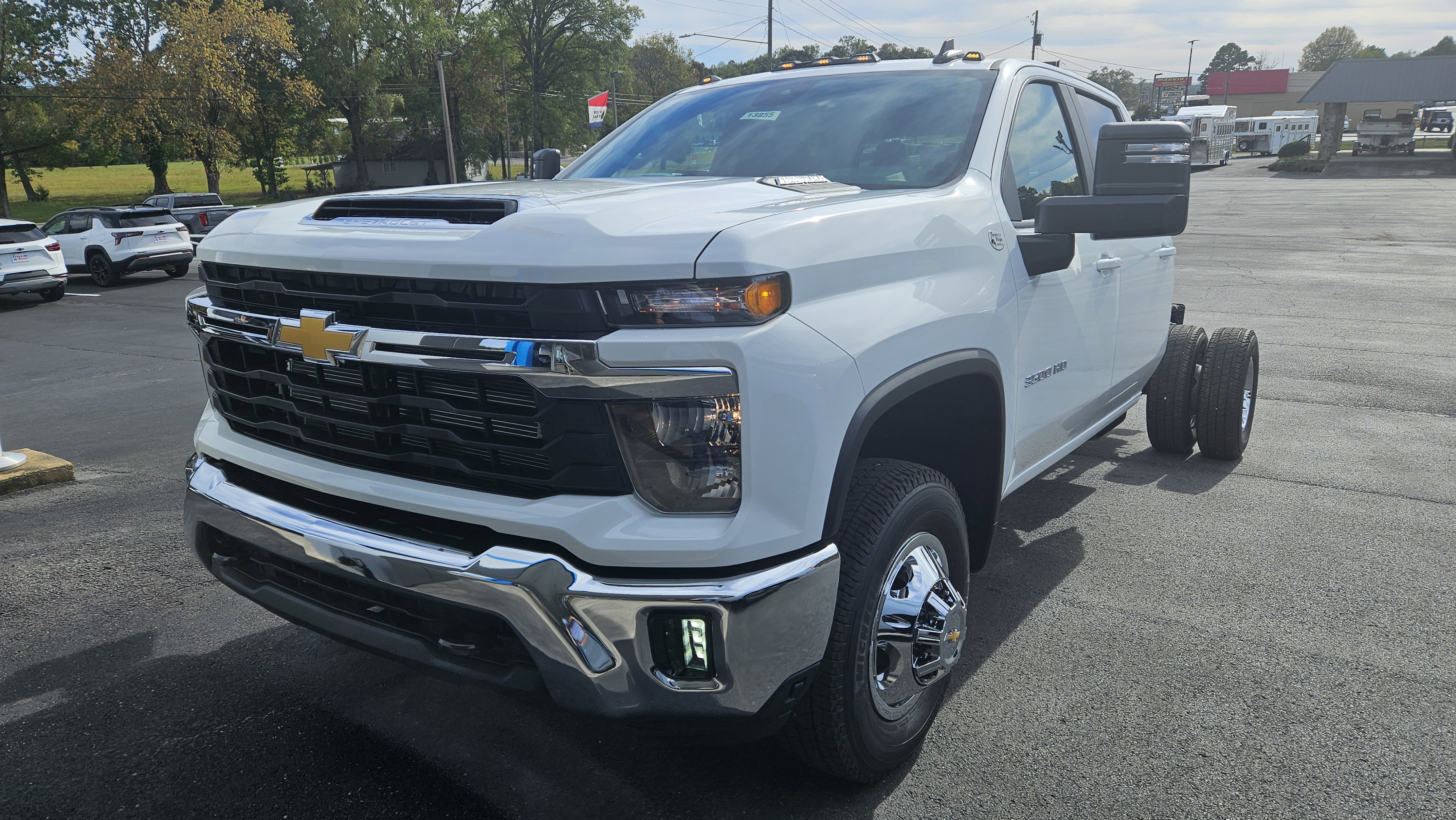 New 2026 Chevrolet Silverado 3500 LT image 4