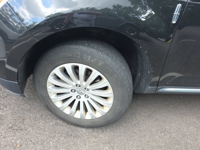 Used 2013 Lincoln MKX FWD w/ Wood Pkg image 11