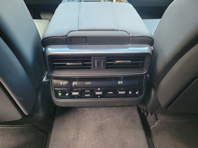 New 2026 Lexus LX 600 4WD w/ Premium Package image 11