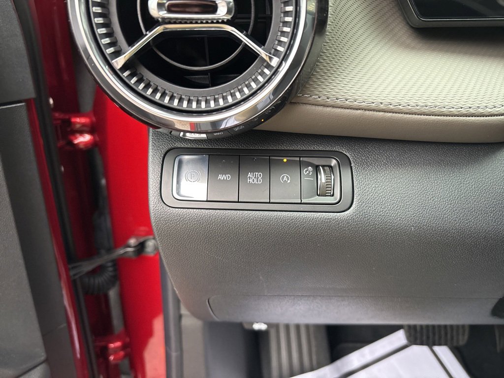 New 2026 Chevrolet Equinox LT w/ Convenience Package II image 18