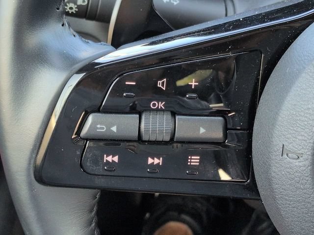 Used 2024 Nissan Z Performance w/ Floor Mat Package RWD image 24