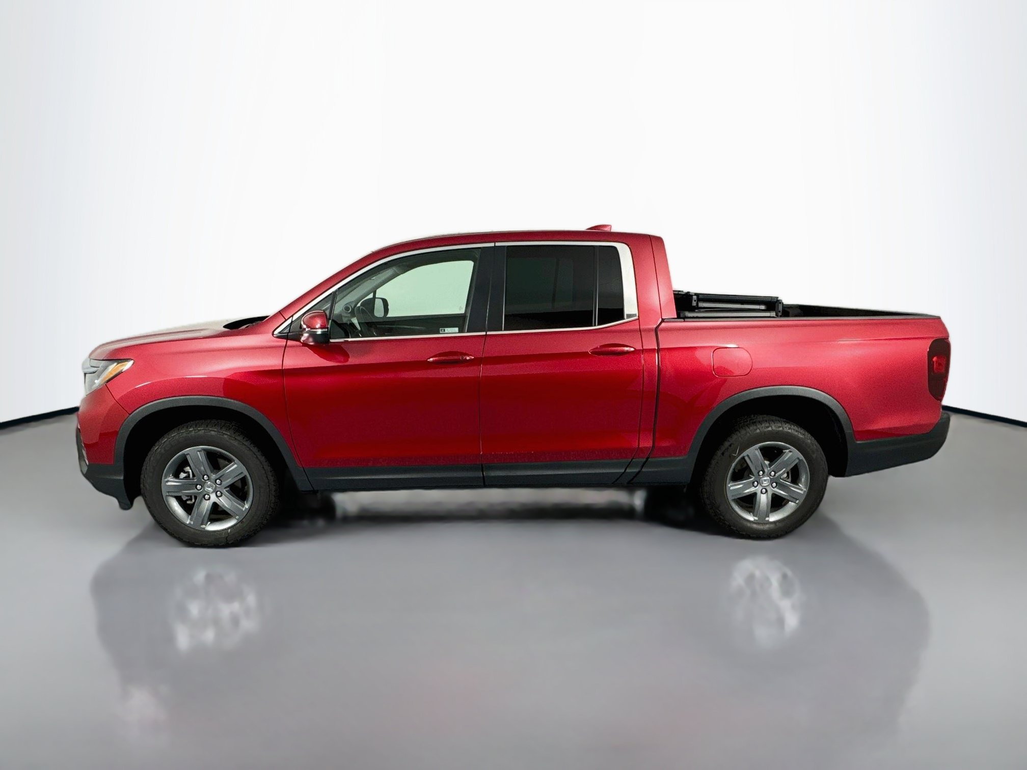 Certified 2023 Honda Ridgeline RTL image 8