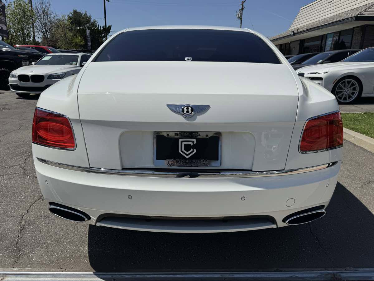 Used 2016 Bentley Flying Spur W12 image 6