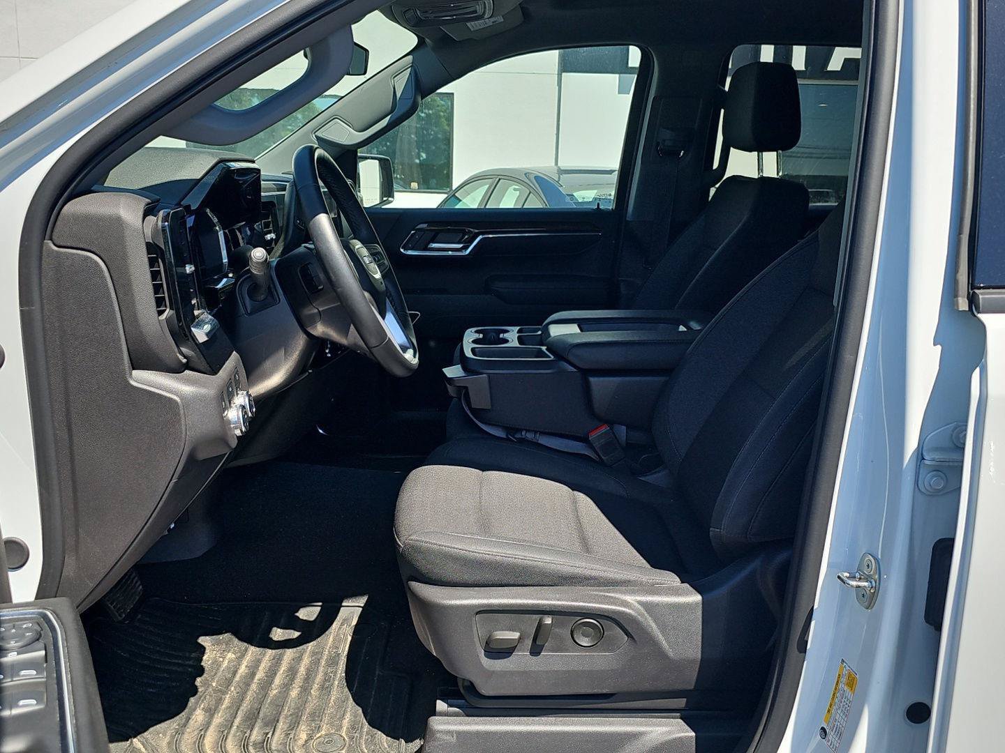 Used 2024 GMC Sierra 1500 Elevation AWD/4WD image 12