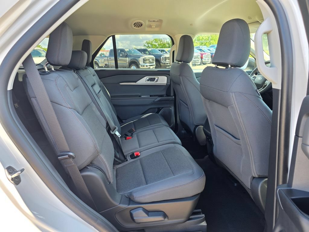 New 2025 Ford Explorer Active AWD/4WD image 28