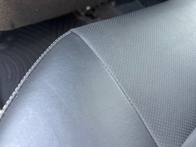 Used 2023 Toyota Prius XLE FWD image 15