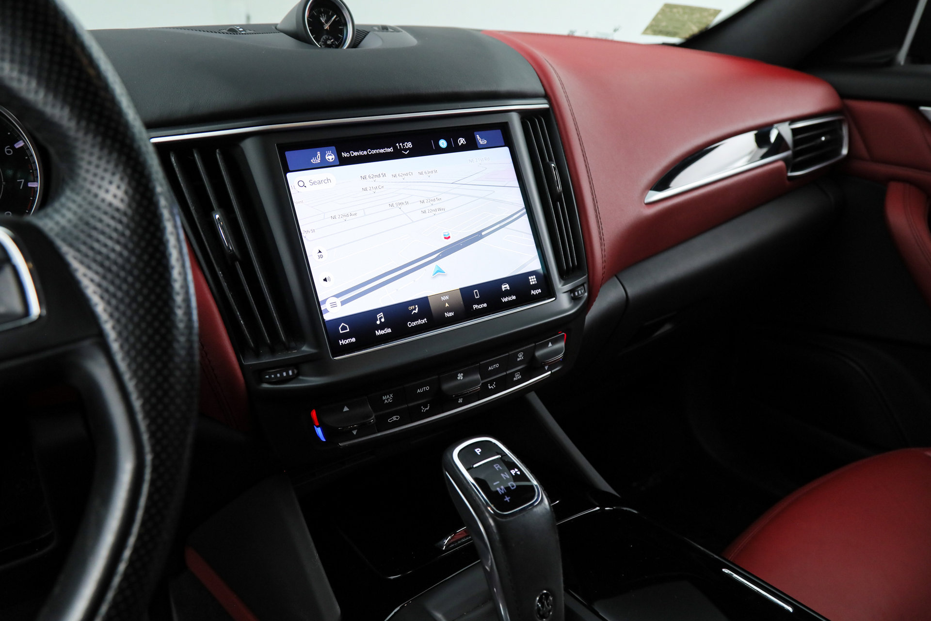 Certified 2022 Maserati Levante GT image 19