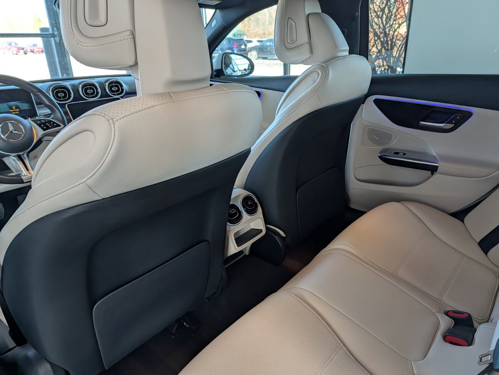 Used 2024 Mercedes-Benz C 300 4MATIC Sedan image 12