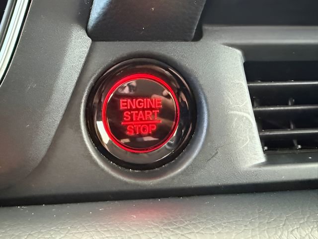 Used 2025 Honda Pilot EX-L image 39