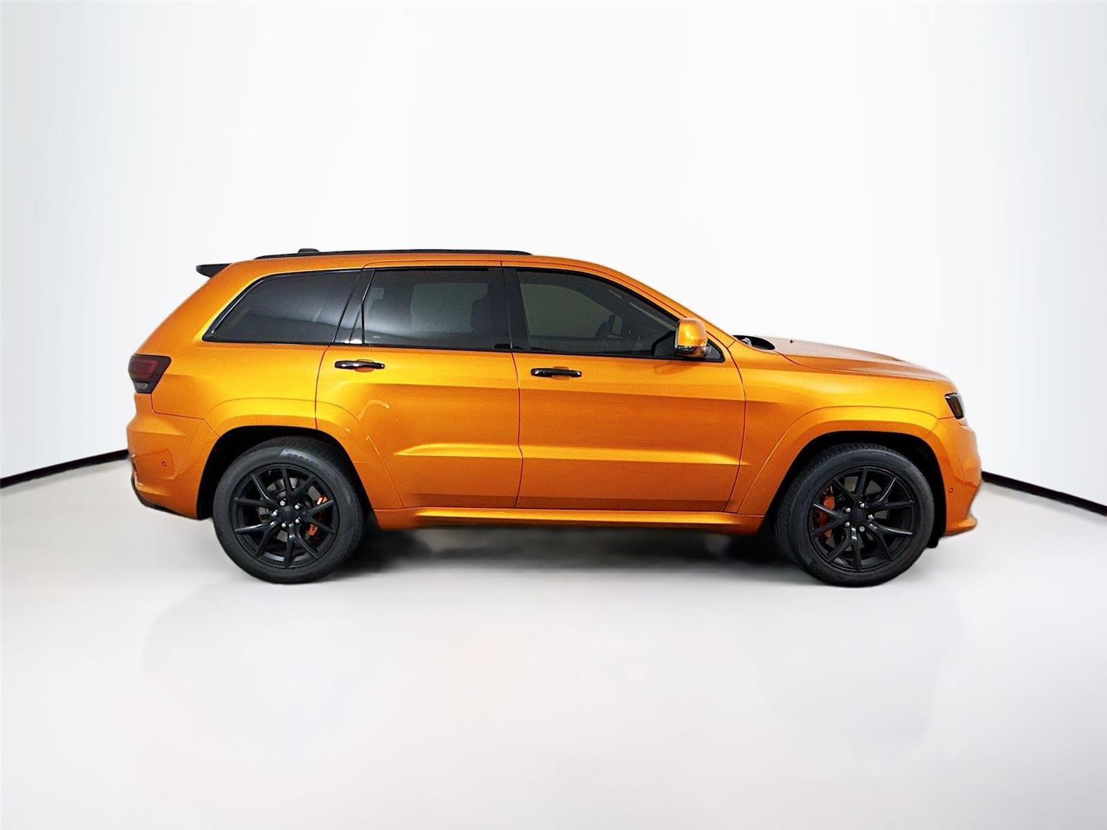 Used 2019 Jeep Grand Cherokee Trackhawk image 28