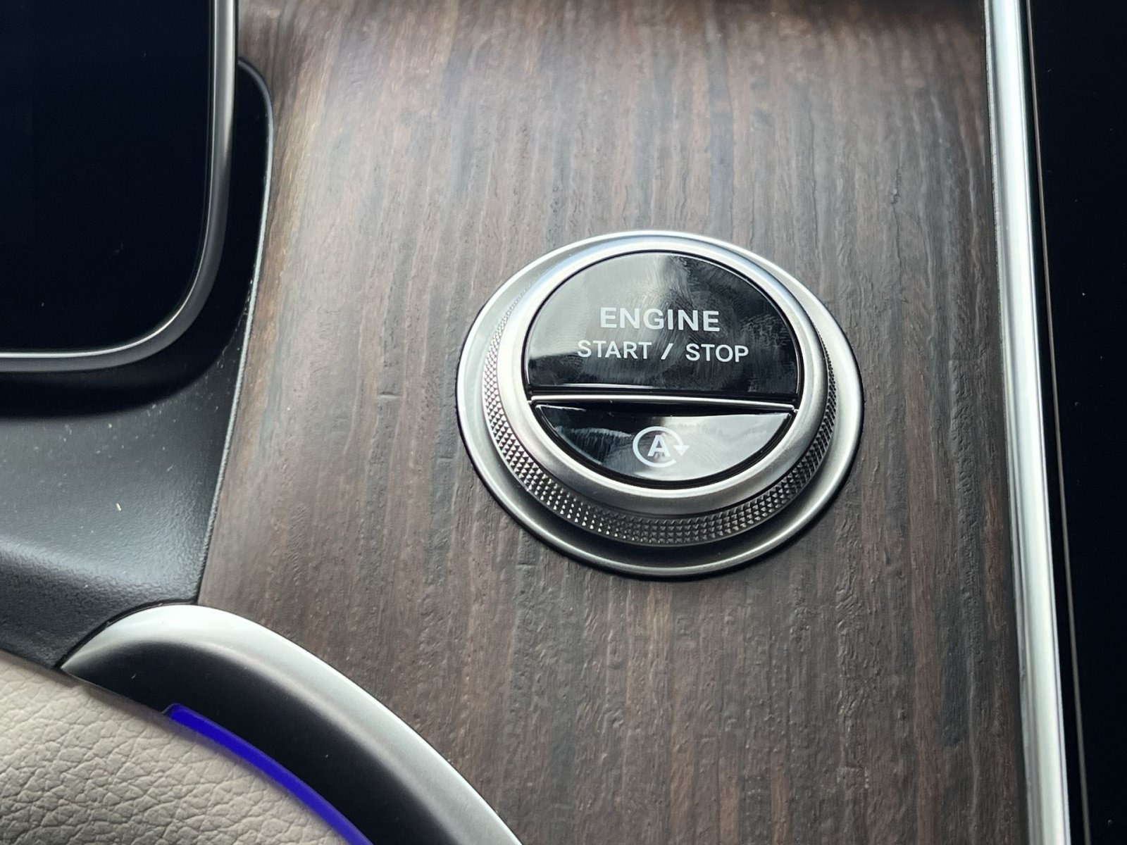 New 2026 Mercedes-Benz GLC 300 4MATIC image 38