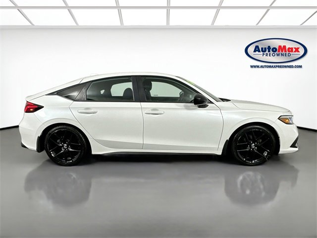 Used 2023 Honda Civic Sport image 9